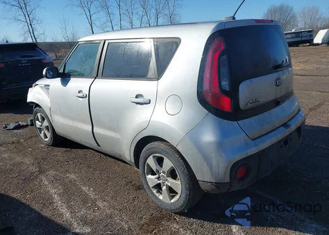2017 Kia Soul z USA, uszkodzony, nr VIN KNDJN2A28H7444134